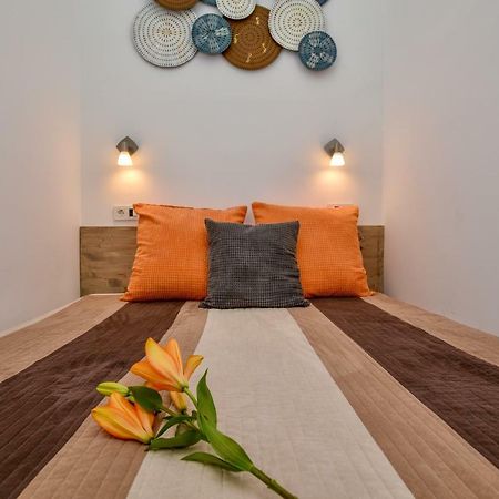 Heart Apartment With Free Private Parking Budapest Exterior foto