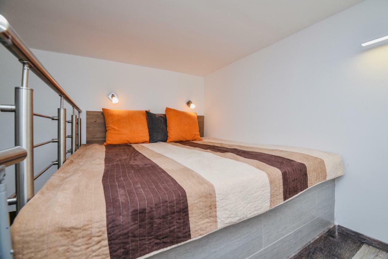 Heart Apartment With Free Private Parking Budapest Exterior foto