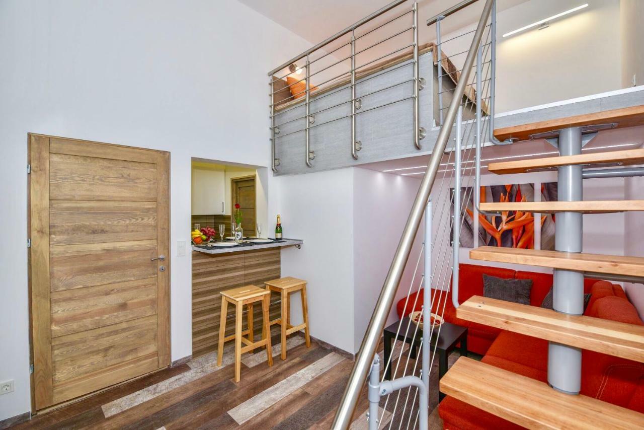 Heart Apartment With Free Private Parking Budapest Exterior foto