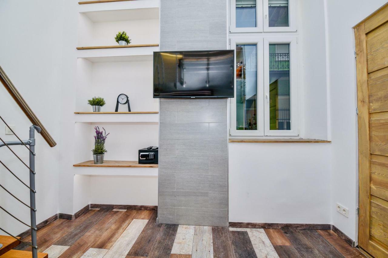 Heart Apartment With Free Private Parking Budapest Exterior foto
