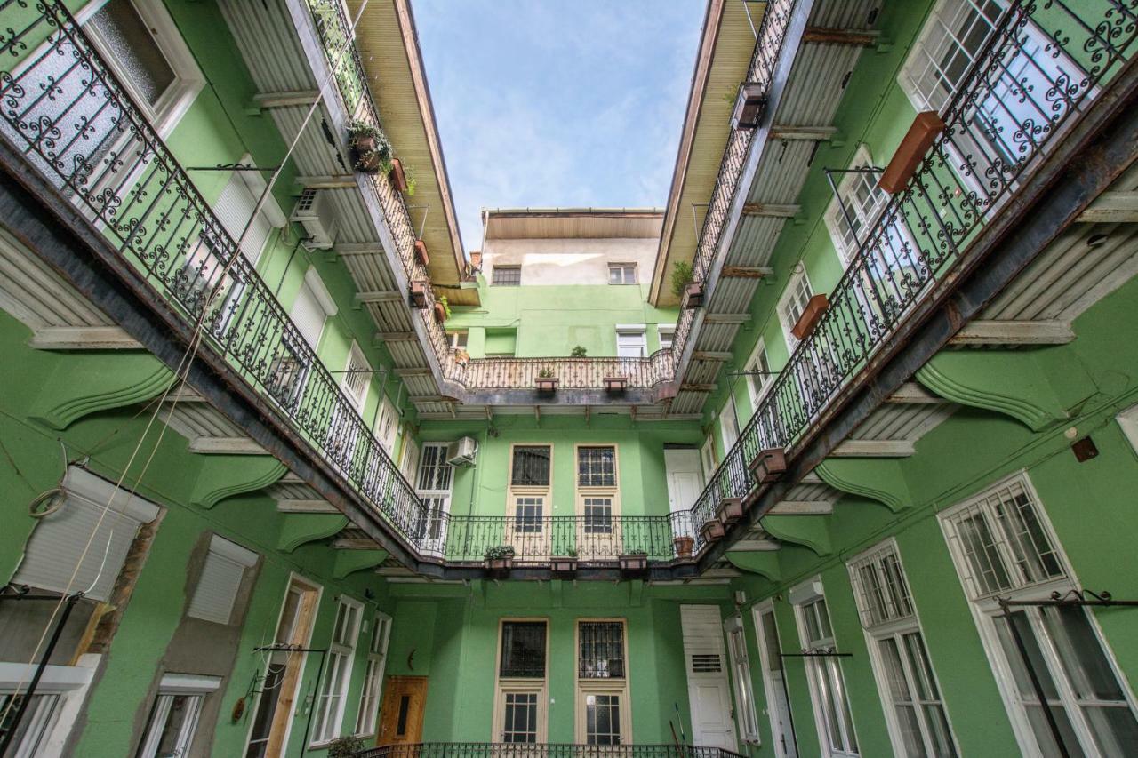 Heart Apartment With Free Private Parking Budapest Exterior foto